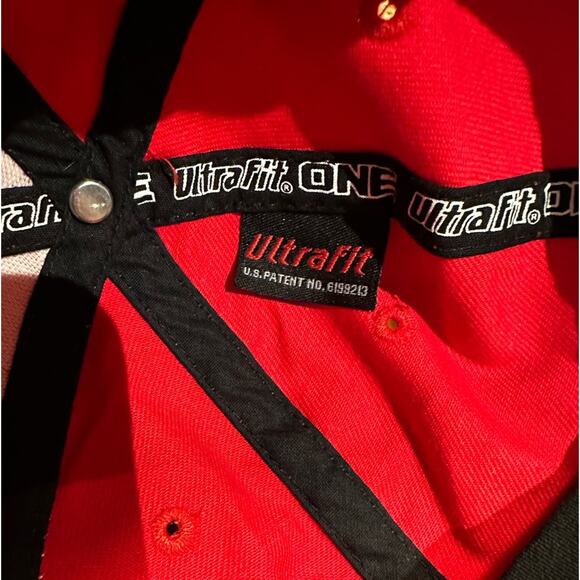 Nickelodeon 2008 Angry Beavers Red Cotton Hat One Size Fits Most - Picture 5 of 7